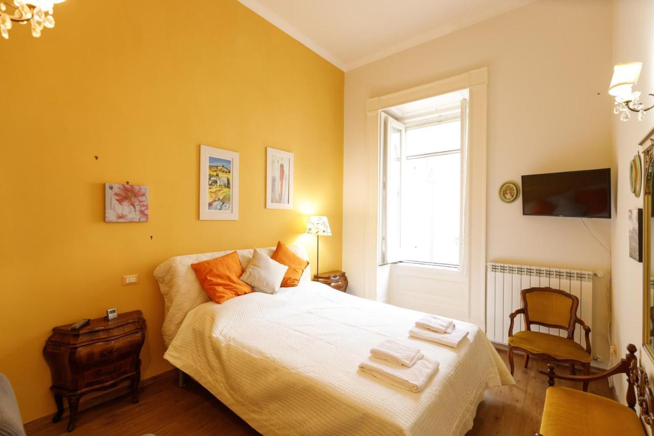 Duomo 77 - In The Heart Of The Historical Center By Elite Villas Nápoles Exterior foto